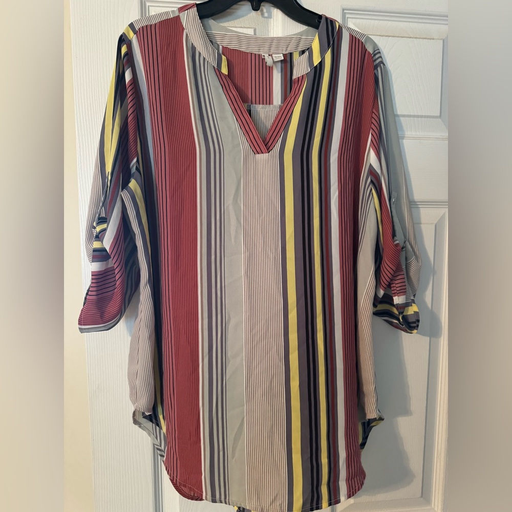 Blouse, 3/4 sleeve, lightweight, like new
